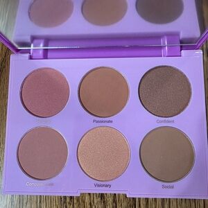 Real Her RealHer You Are Brilliant Pro Blush Palette 6 Shades NEW In Box!
